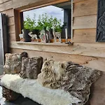 Апартаменты Romantic And Cosy With View In Eifel Region