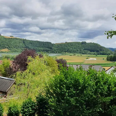 Romantic And Cosy With View In Eifel Region Appartement Meerfeld