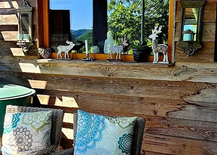 Apartment Romantic And Cosy With View In Eifel Region